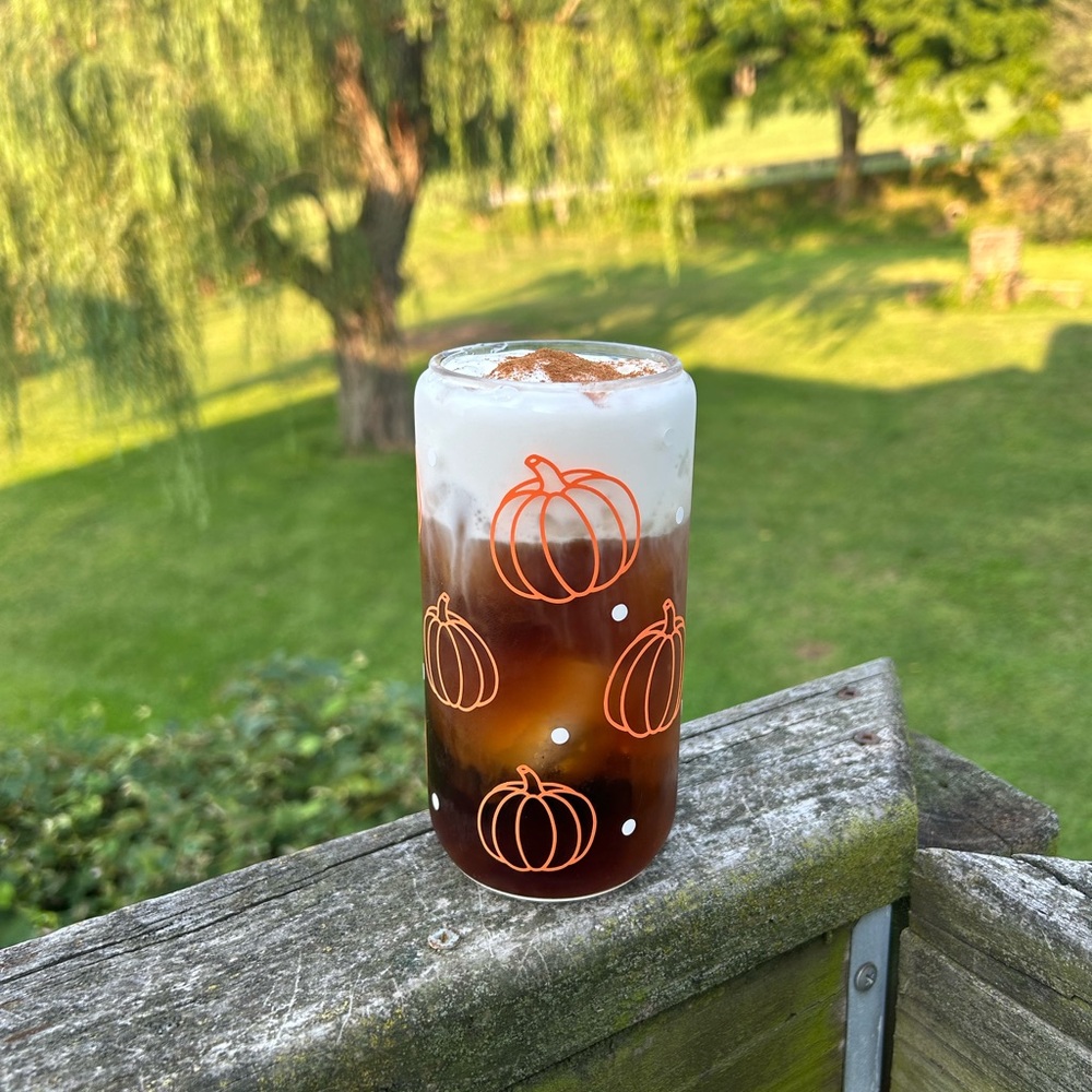 Pumpkin-Themed Glass Tumbler